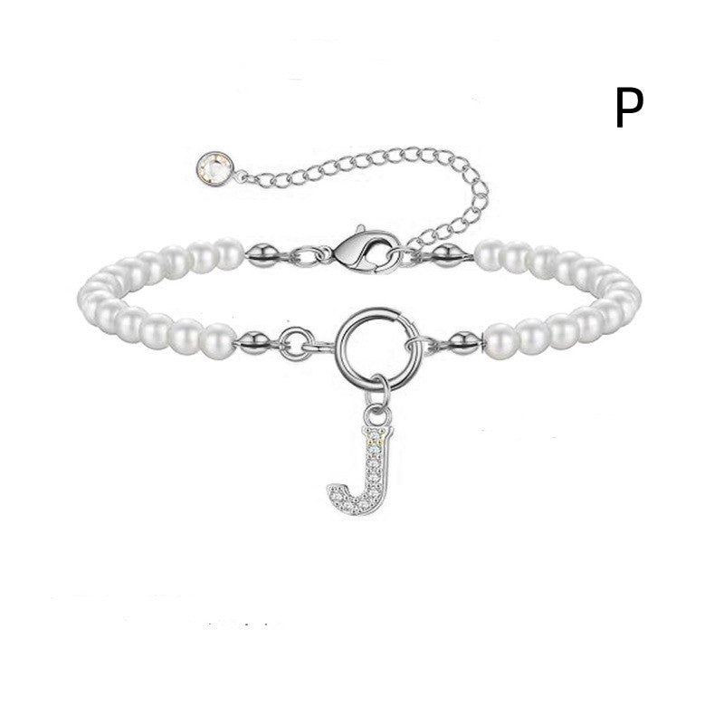Bracelet initial – Perles 6 mm et pendentif lettre A-Z