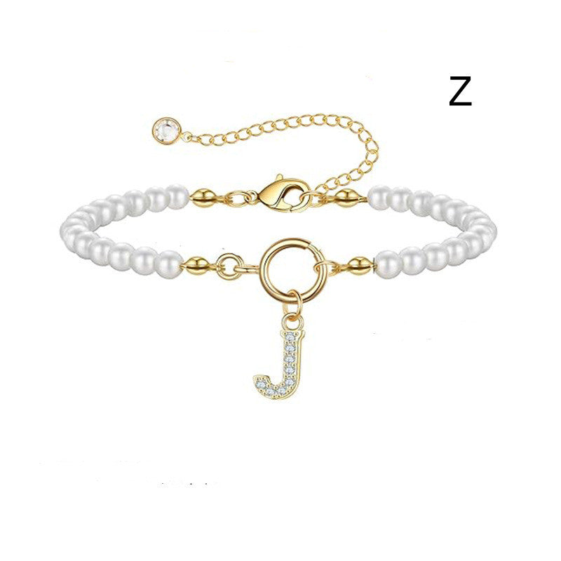 Bracelet initial – Perles 6 mm et pendentif lettre A-Z