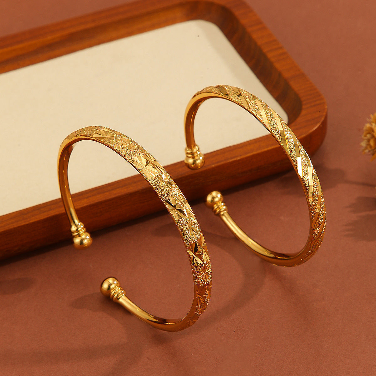 Bracelet délicat plaqué or – Vintage et raffiné