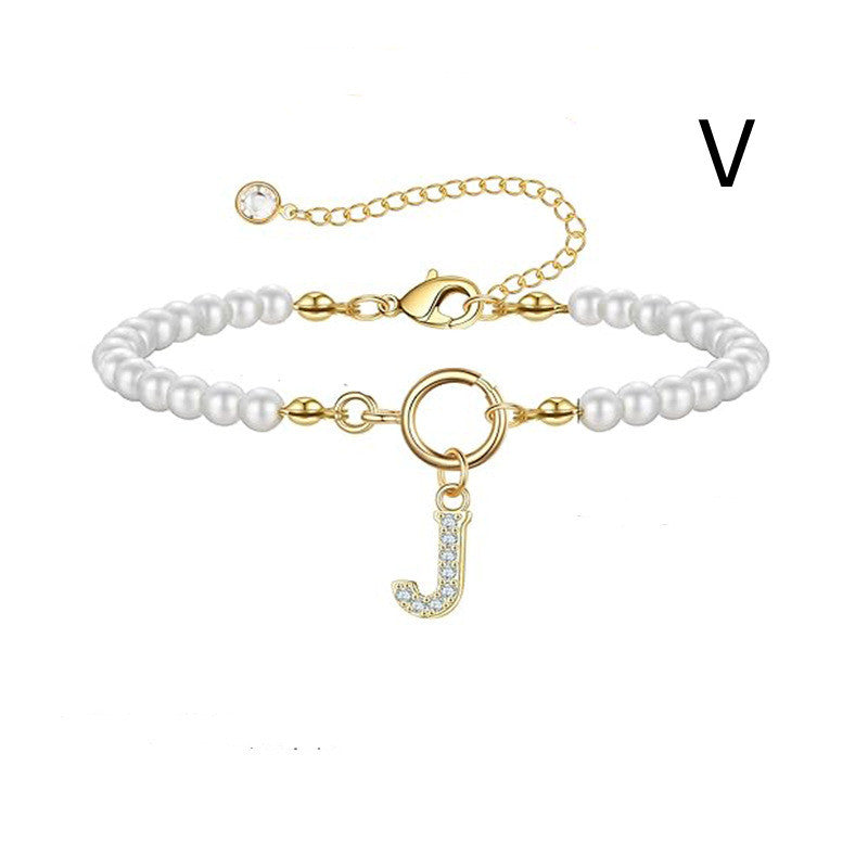 Bracelet initial – Perles 6 mm et pendentif lettre A-Z