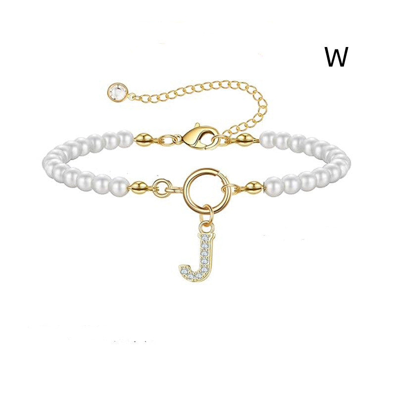 Bracelet initial – Perles 6 mm et pendentif lettre A-Z