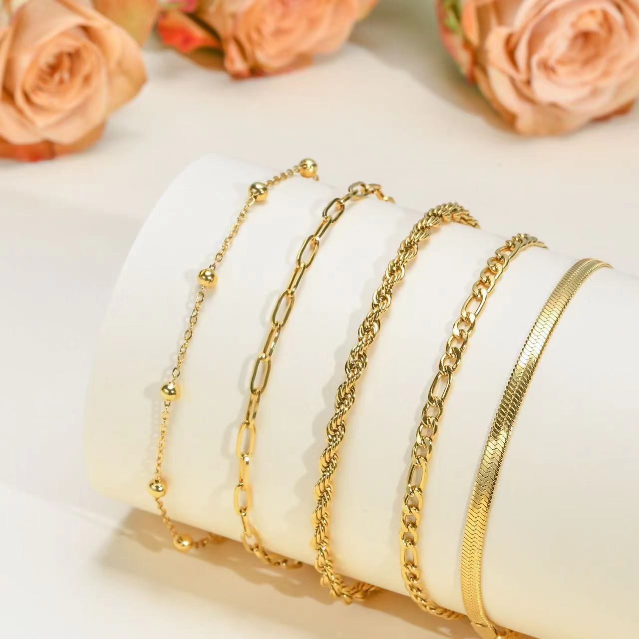 Bracelet en acier titanium – Design géométrique moderne