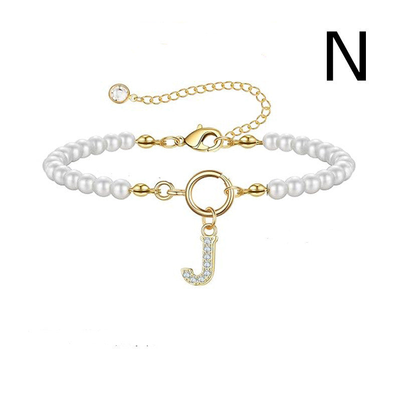 Bracelet initial – Perles 6 mm et pendentif lettre A-Z