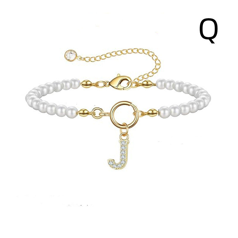 Bracelet initial – Perles 6 mm et pendentif lettre A-Z