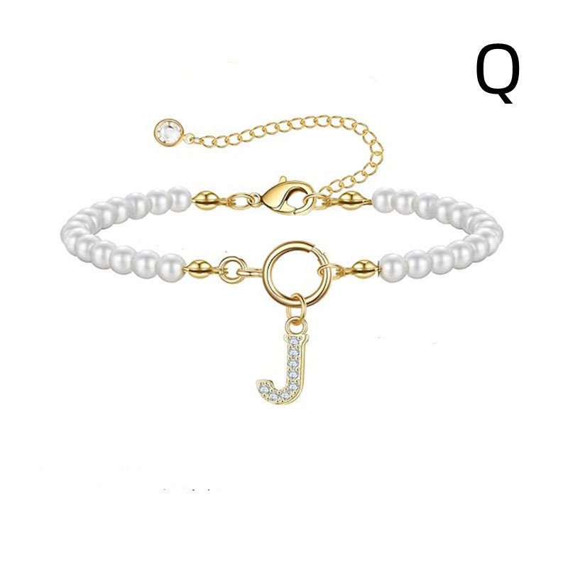 Bracelet initial – Perles 6 mm et pendentif lettre A - Z - 𝓑𝓲𝓳𝓸𝓾𝔁𝓒𝓪𝓮𝓵𝔂𝓼 - bracelet - 𝓑𝓲𝓳𝓸𝓾𝔁𝓒𝓪𝓮𝓵𝔂𝓼 - 