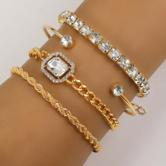 Set de 4 bracelets bohèmes – Cristaux et manchettes torsadées